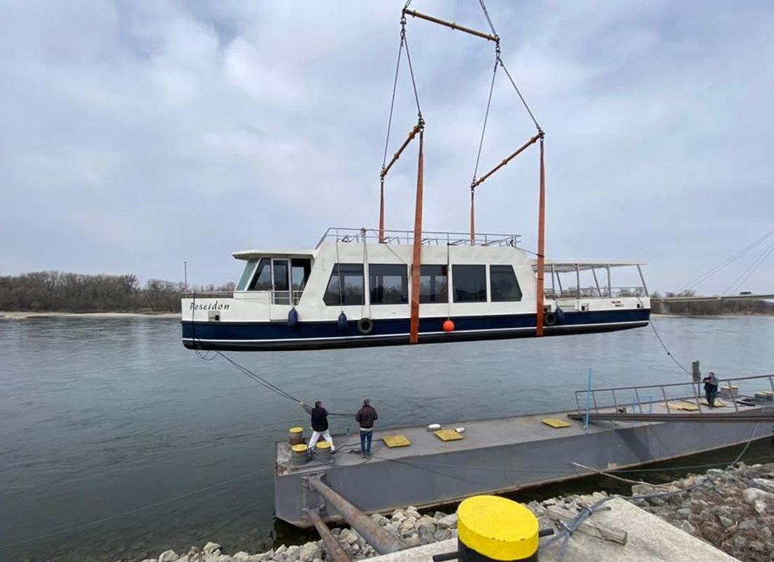 Poseidon Schiff