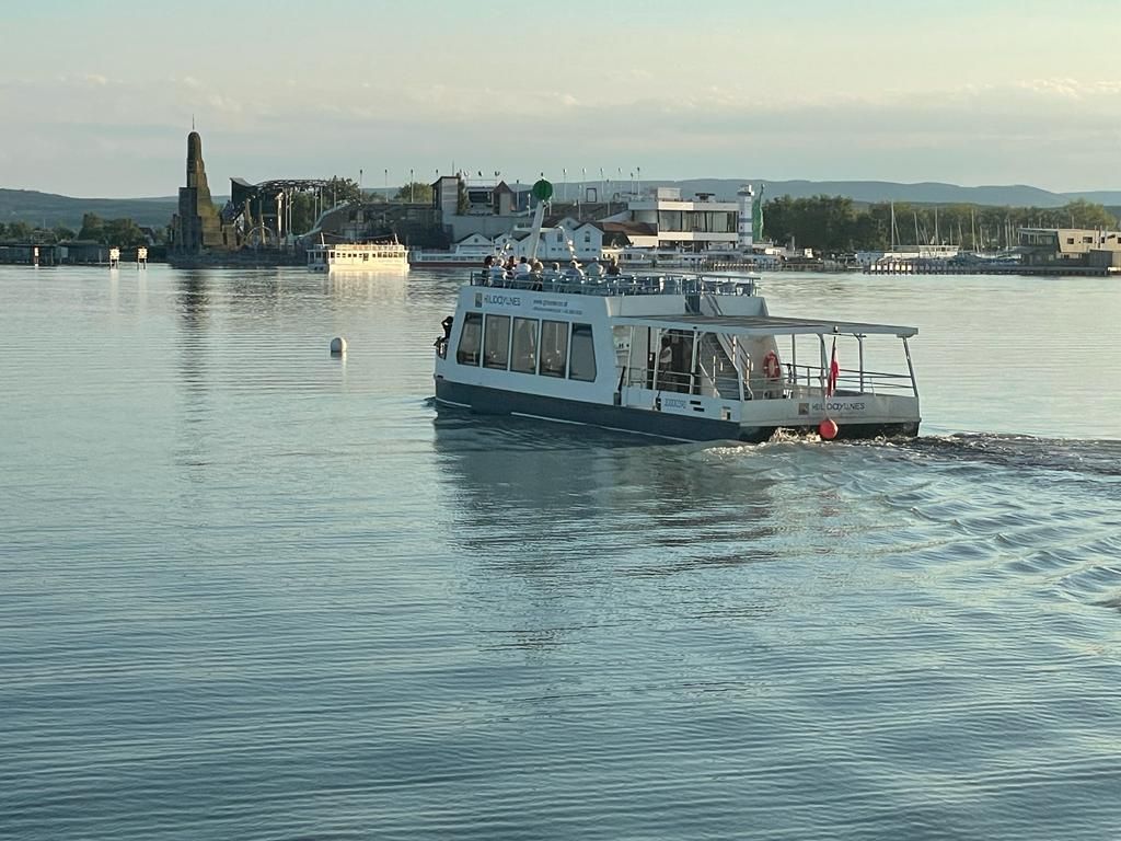 Poseidon Schiff